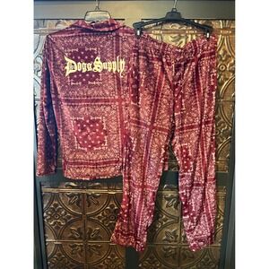 Snoop Doggy Bandana Print Pajama Set Shirt Pants Burgundy Loungewear S/L